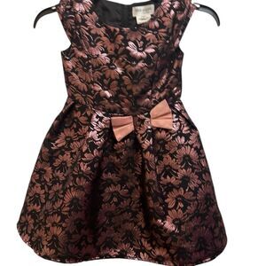 Little Angels Girls  Black with Rosegold Floral Jacquard Dress w/ Bow Size 5